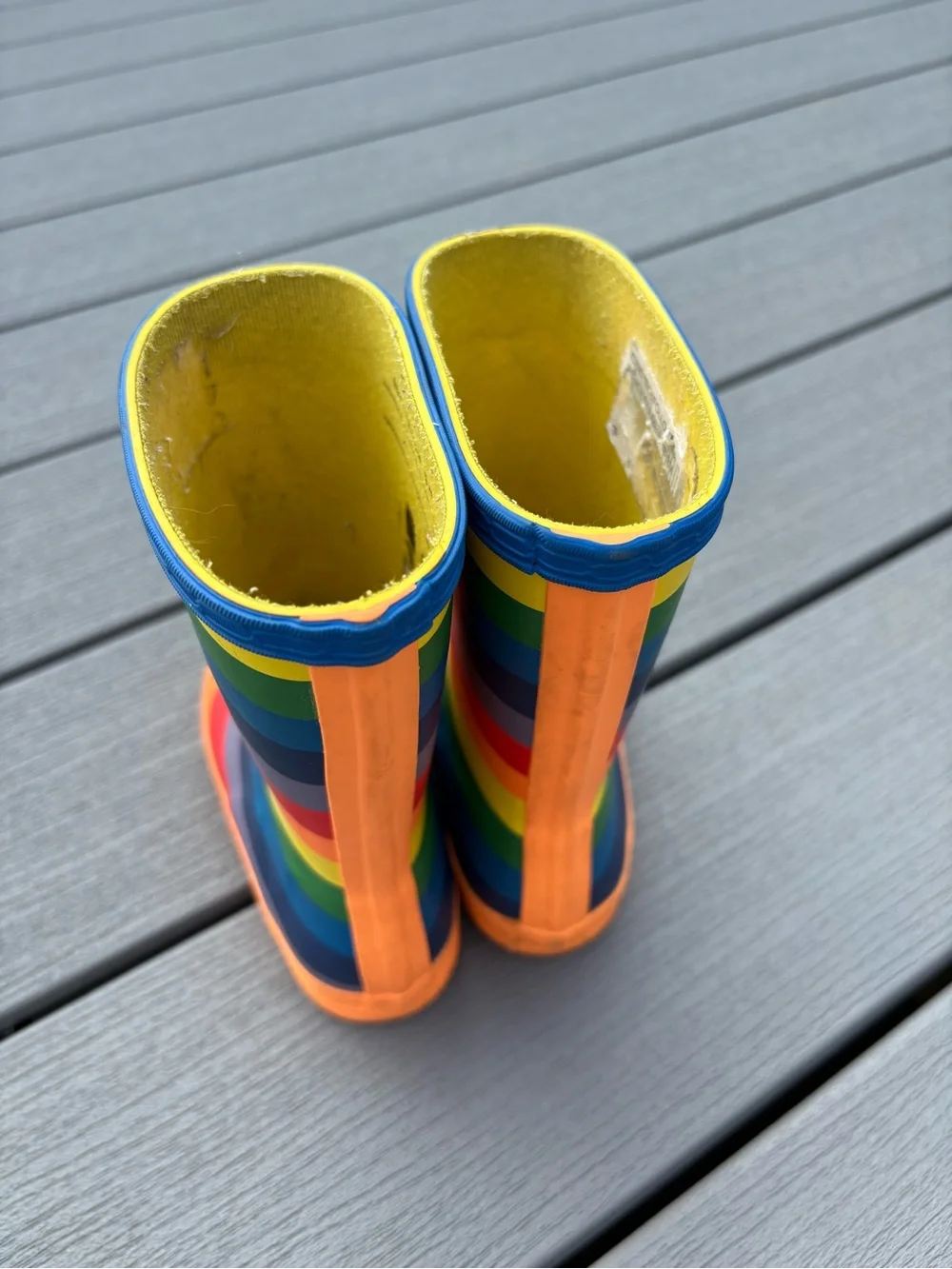 Hunter Kids Rainbow Stripe Rain Boots - Yellow Interior